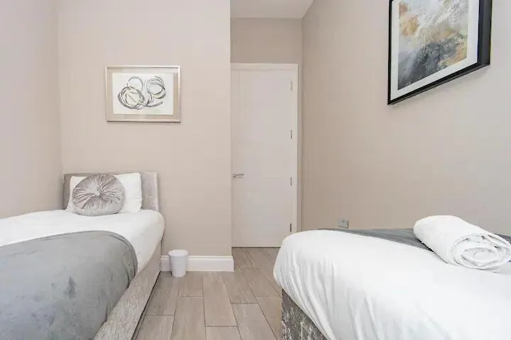 Hazelnut Seafront Two Bedroom Bn1Gre10 Brighton United Kingdom