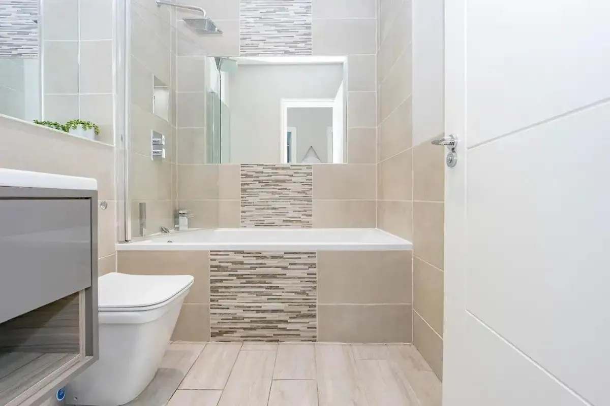 Hazelnut Seafront Two Bedroom Bn1Gre10 Brighton Apartment